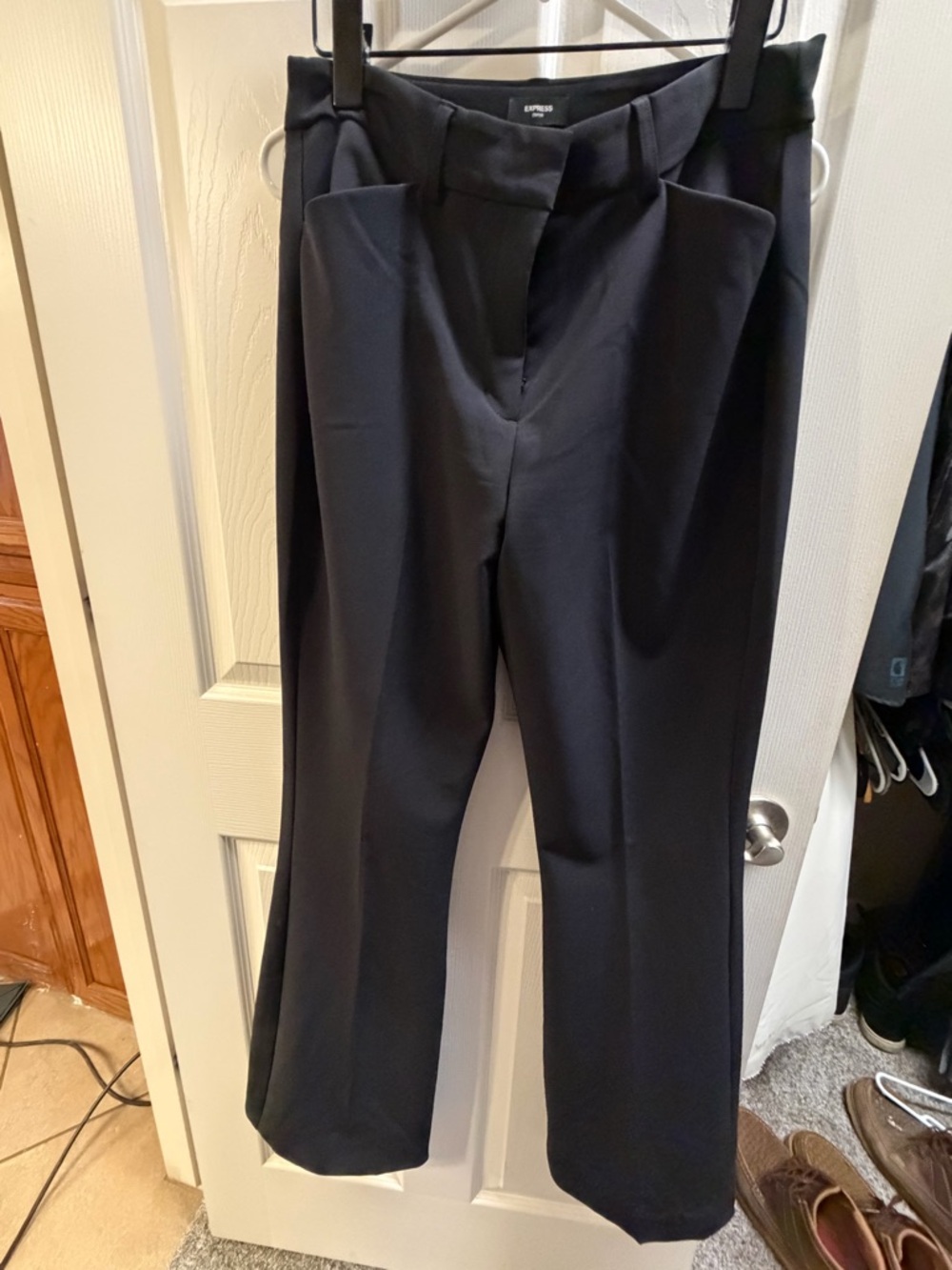 Express Black editor flare midrise Dress Pants